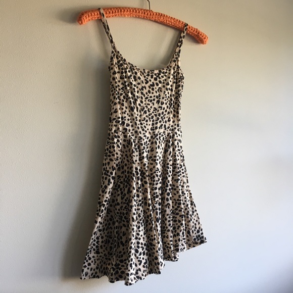 H&M Dresses & Skirts - H&M Leopard Skater Dress